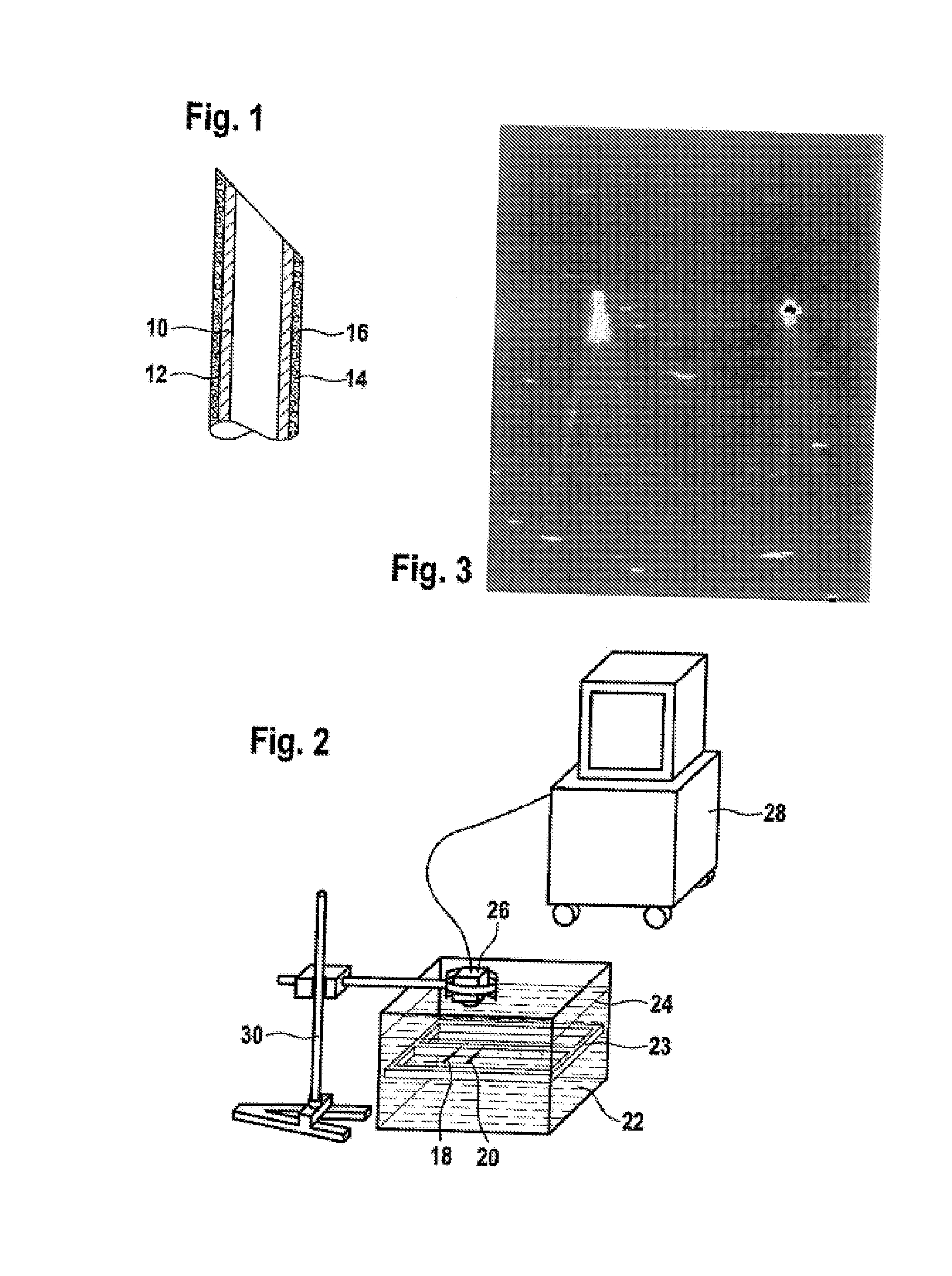 Apparatus with an echogenic coating and echogenic layer