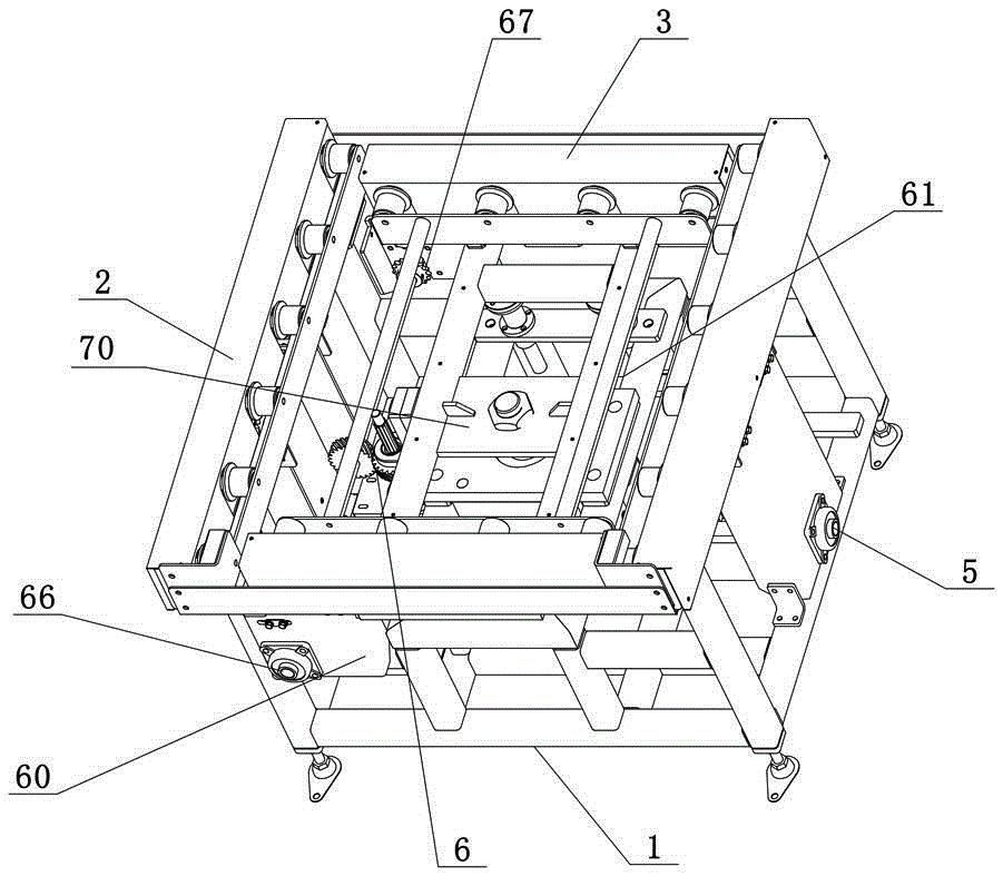 Reversing device and conveying system