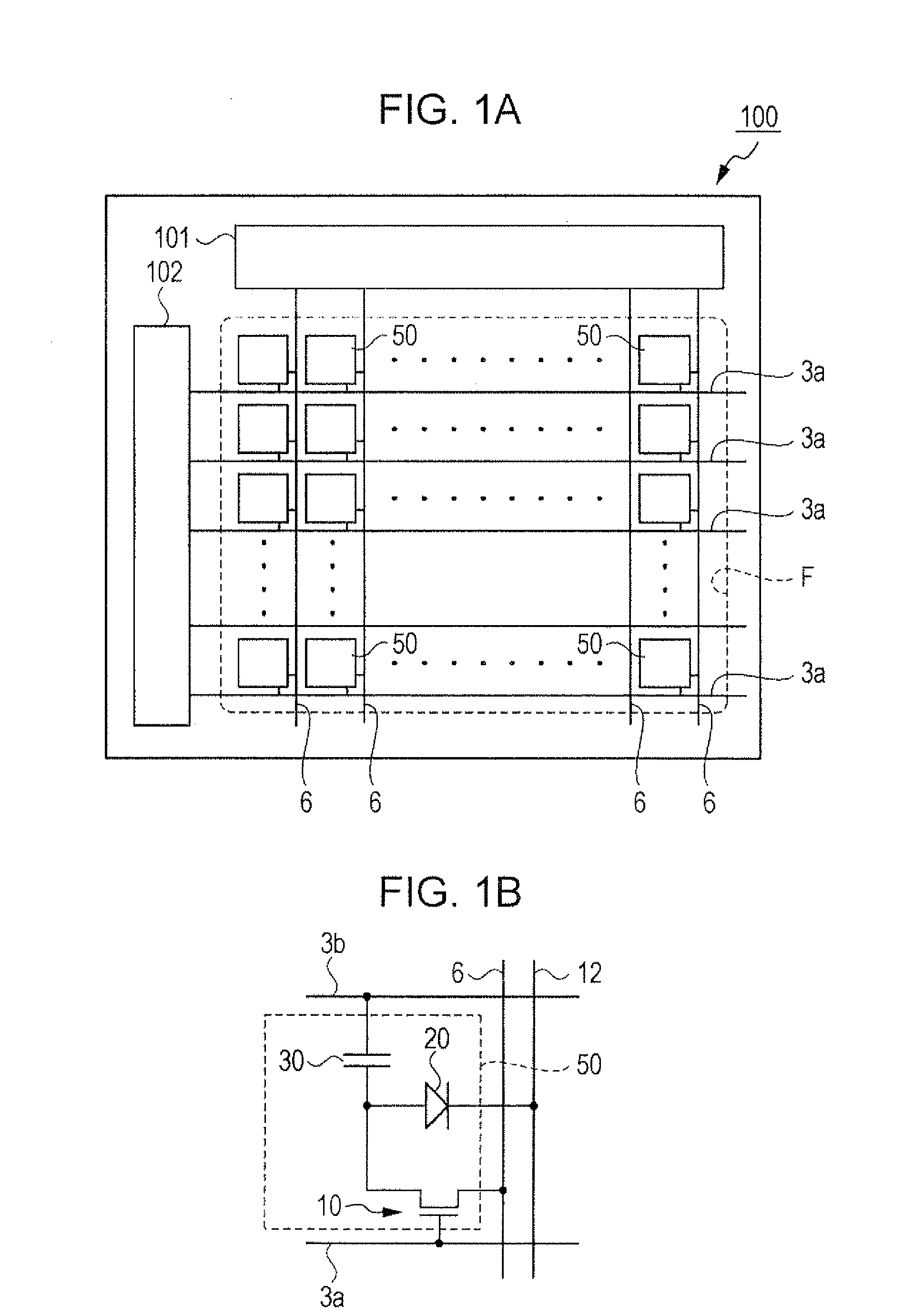 Photoelectric conversion device and electronic apparatus