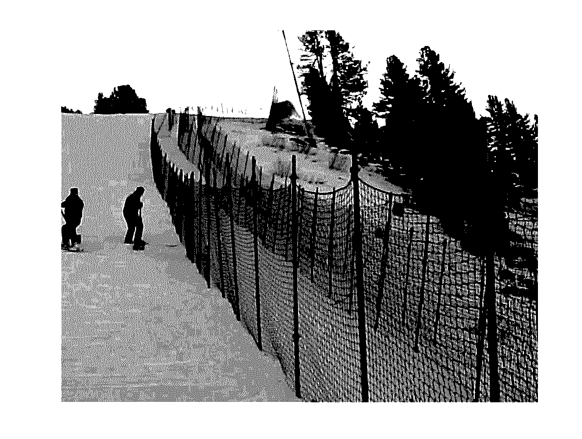 Support pole for protection nets of a ski slope, with marker means for marking the depth at which the support pole is driven into the snow, and corresponding protection net for ski slopes