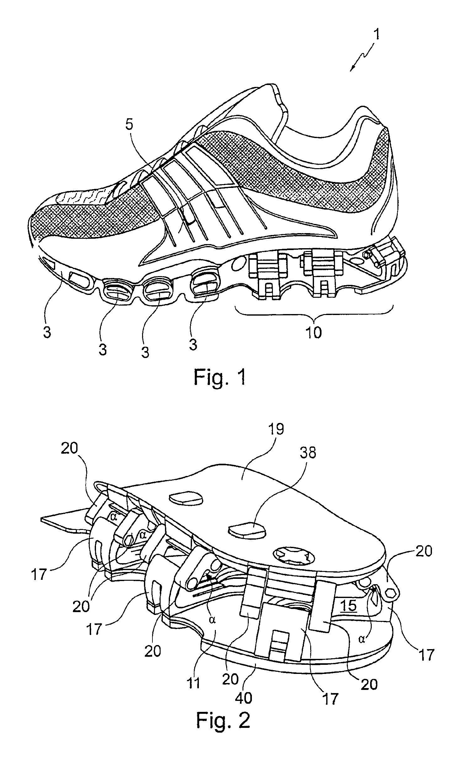 Shoe having levered cushioning system