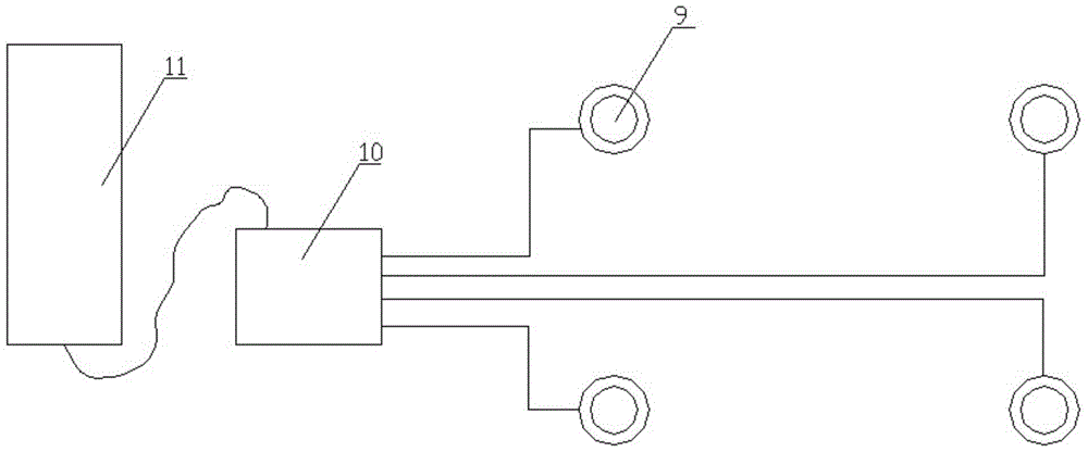 Automatic centering adjustment device and centering method used between gearbox and generator