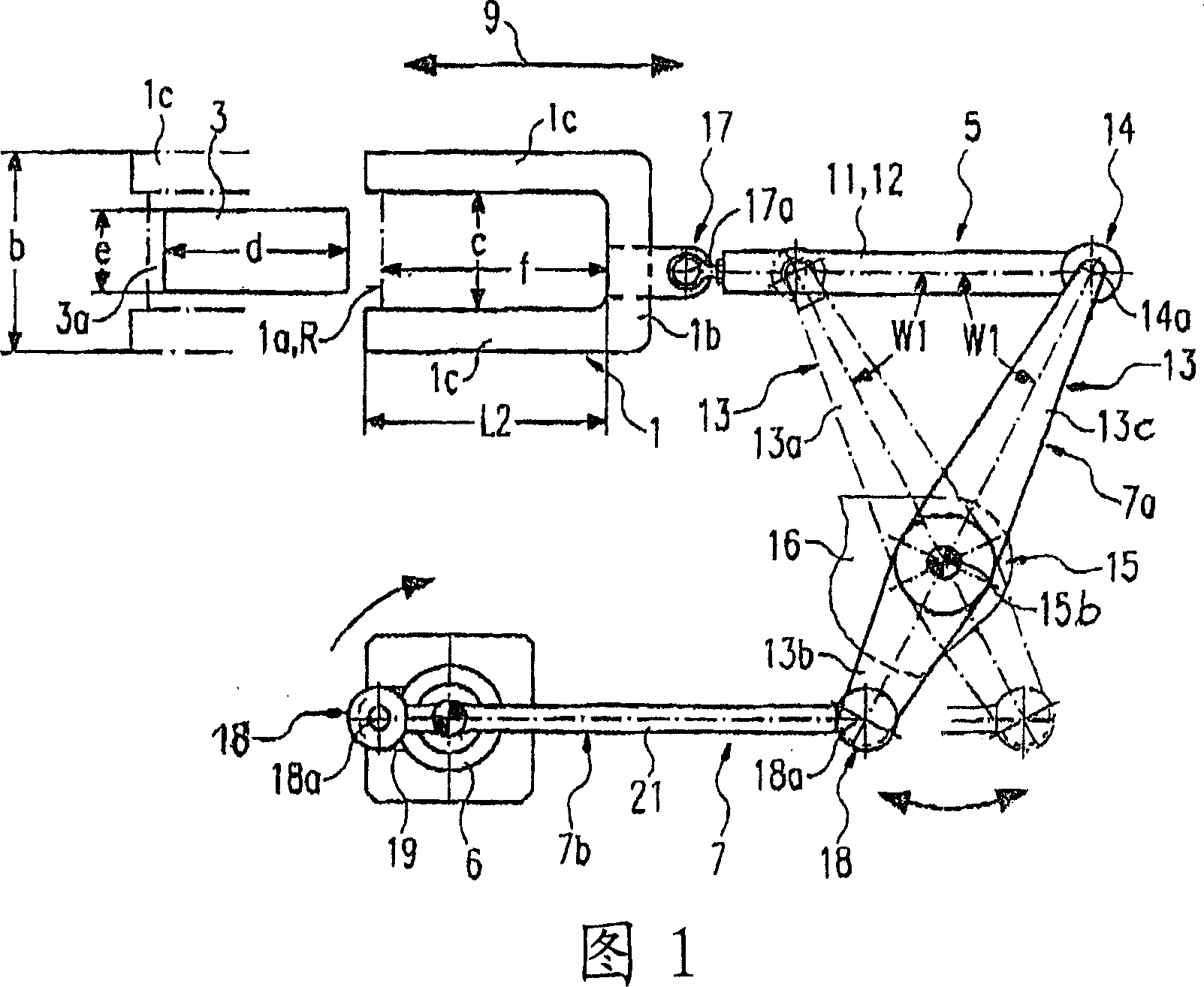 Apparatus for cutting of an extruded strand of plastically deformable material, preferably of clay