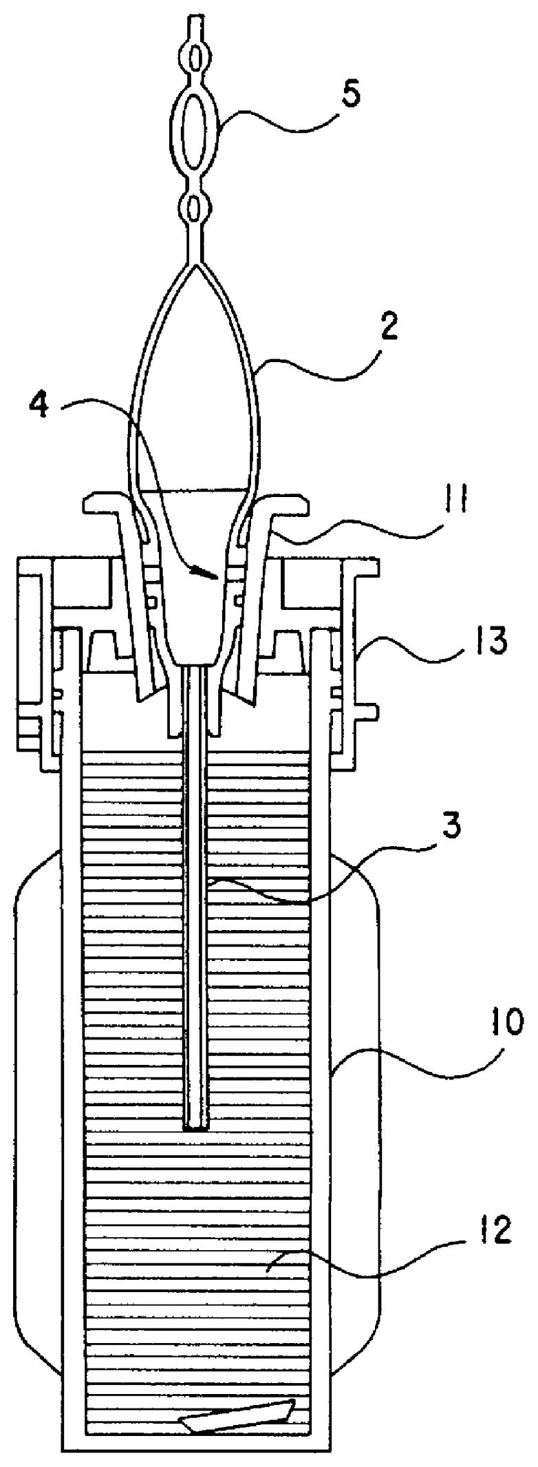 Dispensing device for dispensing small quantities of fluid