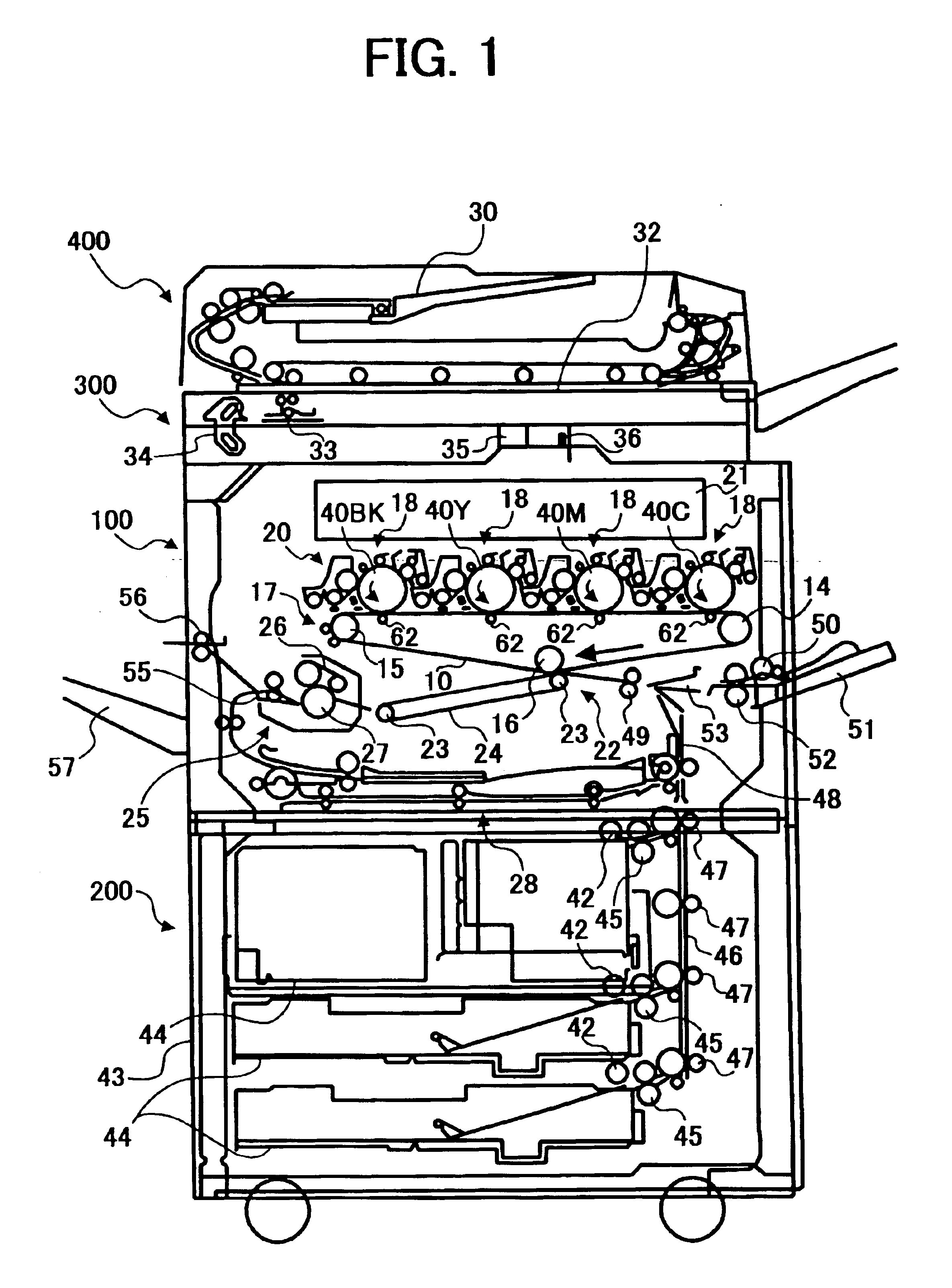 Toner, developer, and image forming method and apparatus