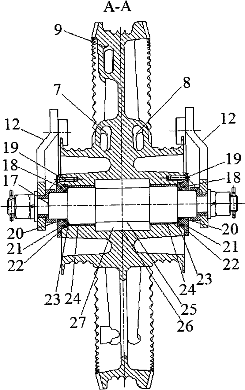 Side braking ratchet wheel tension compensation device of electrization railway