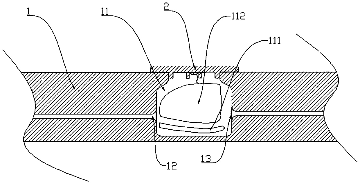 Glasses frame capable of emitting fragrance in multiple directions ...