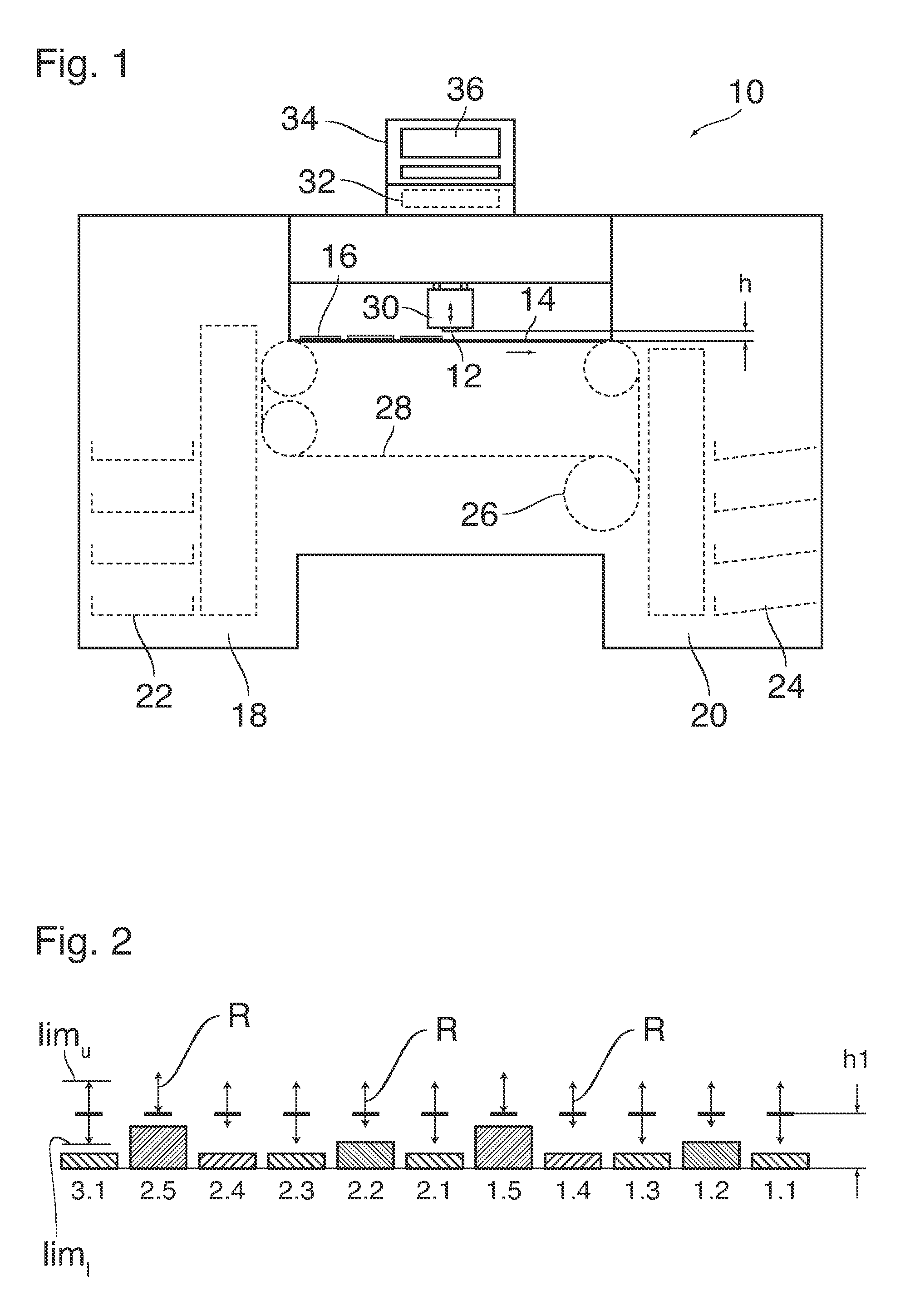 Method of printing with height adjustable print head