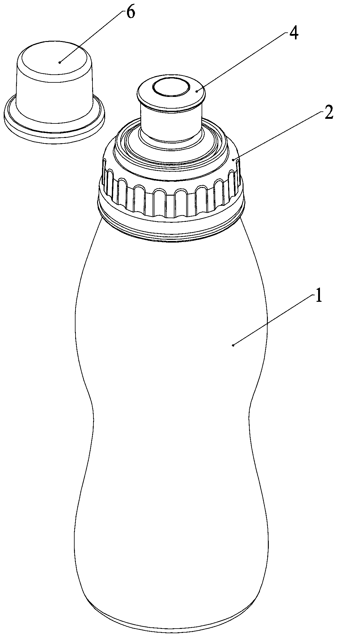 Beverage bottle for storing solute