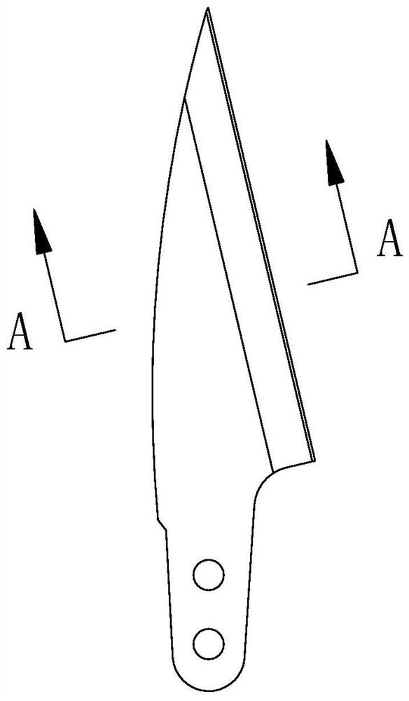 Bending blade, thread clipper with blade and blade manufacturing method