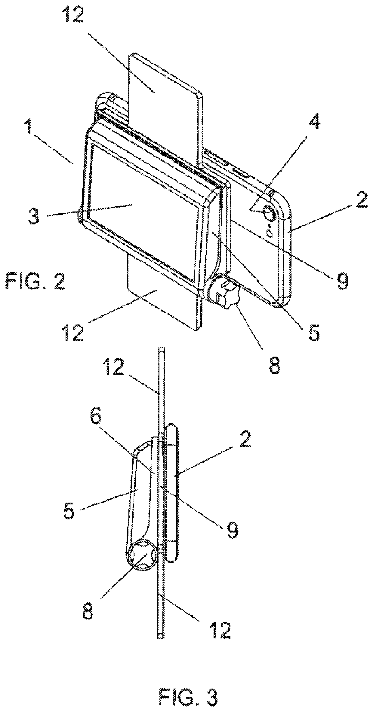 Device for displaying images captured by a smartphone camera in real time in enlarged form and higher resolution