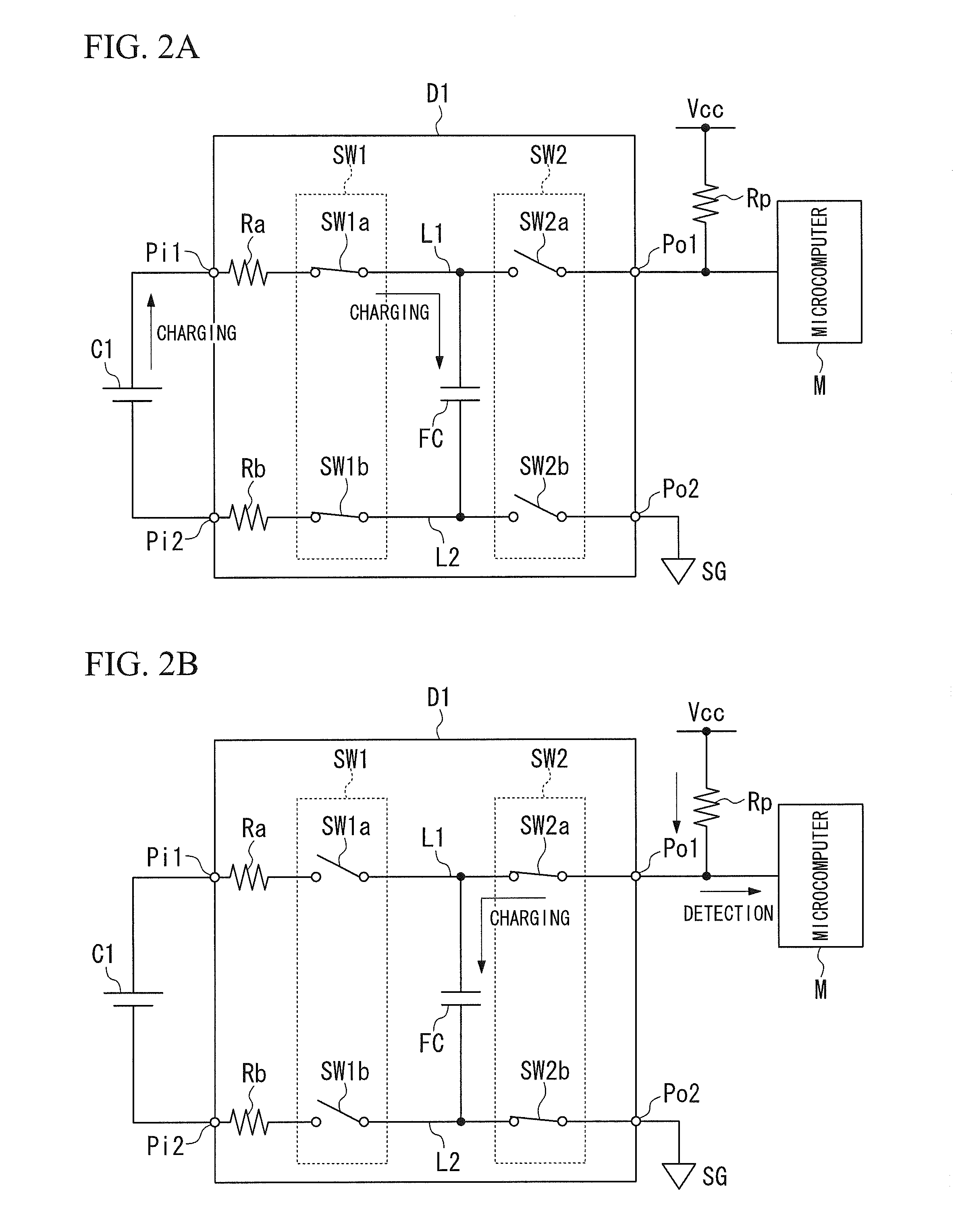 Battery voltage detector having pull-up resistor