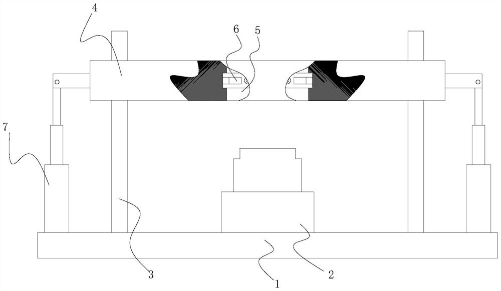 Gear manufacturing and grinding device