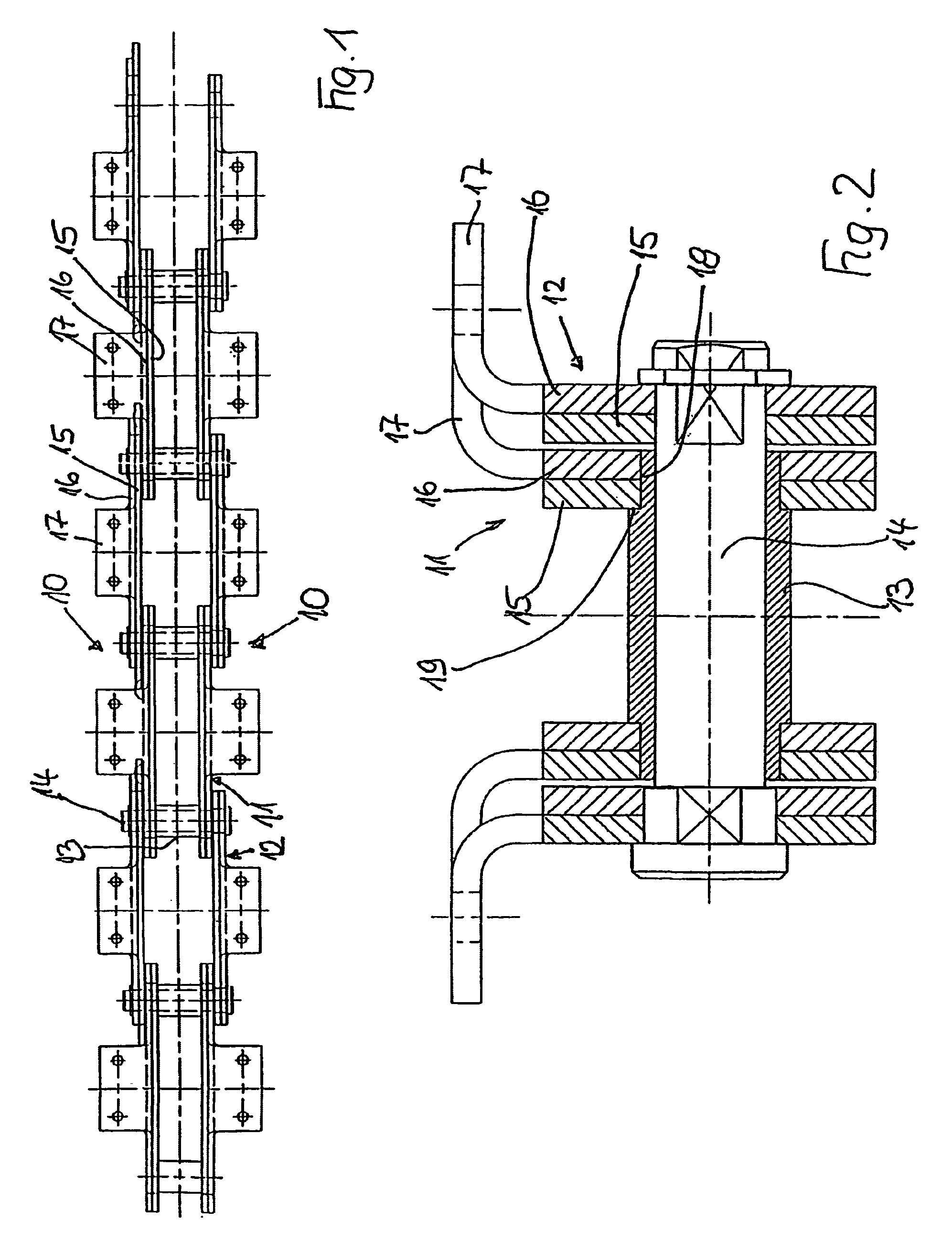 Plate link chain having inner and outer plate members