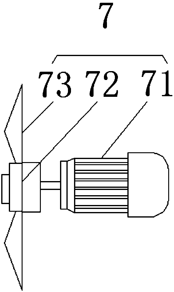 Straw crushing device capable of reducing dust diffusion and used in biomass power generation