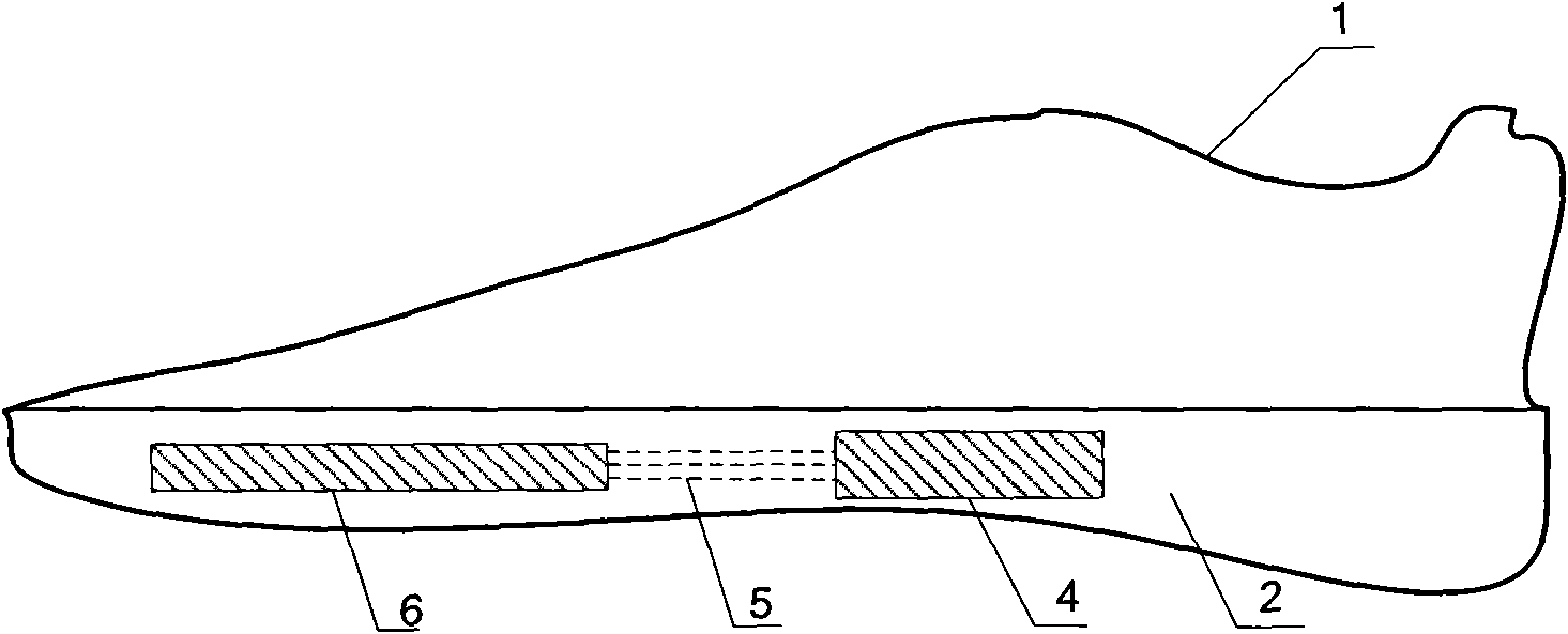 Health monitoring sneakers based on flexible array pressure sensor and health monitoring method thereof