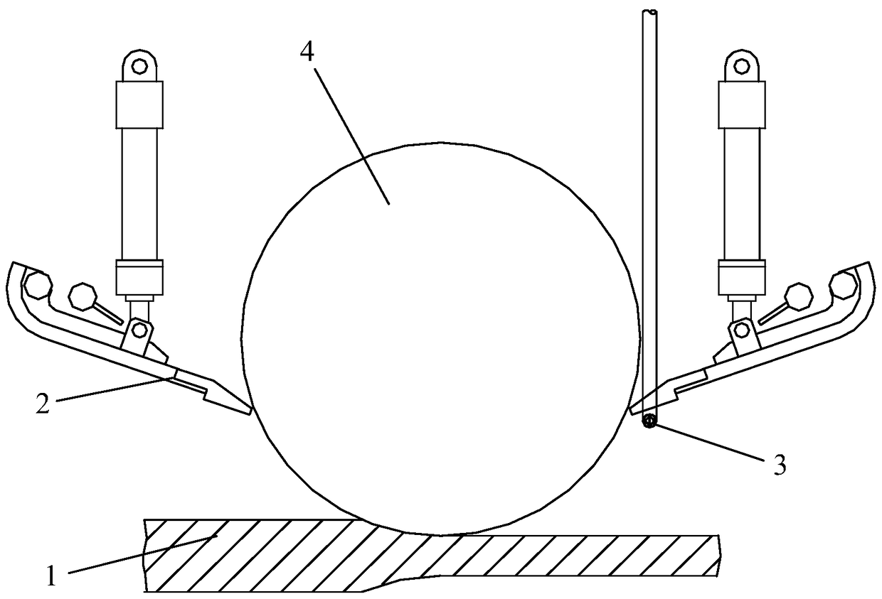 A device for suppressing the oxidation rate of rolls and its application method