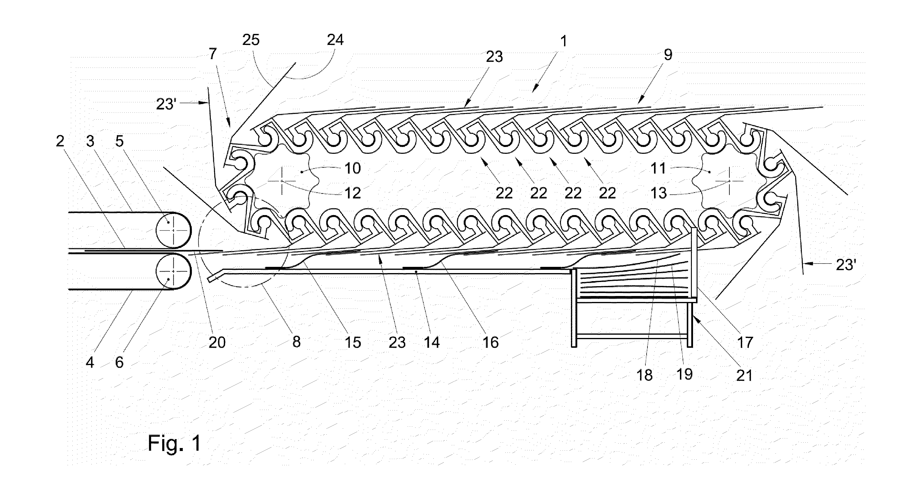 Conveyor chain and conveyor for gripping and conveying paper material