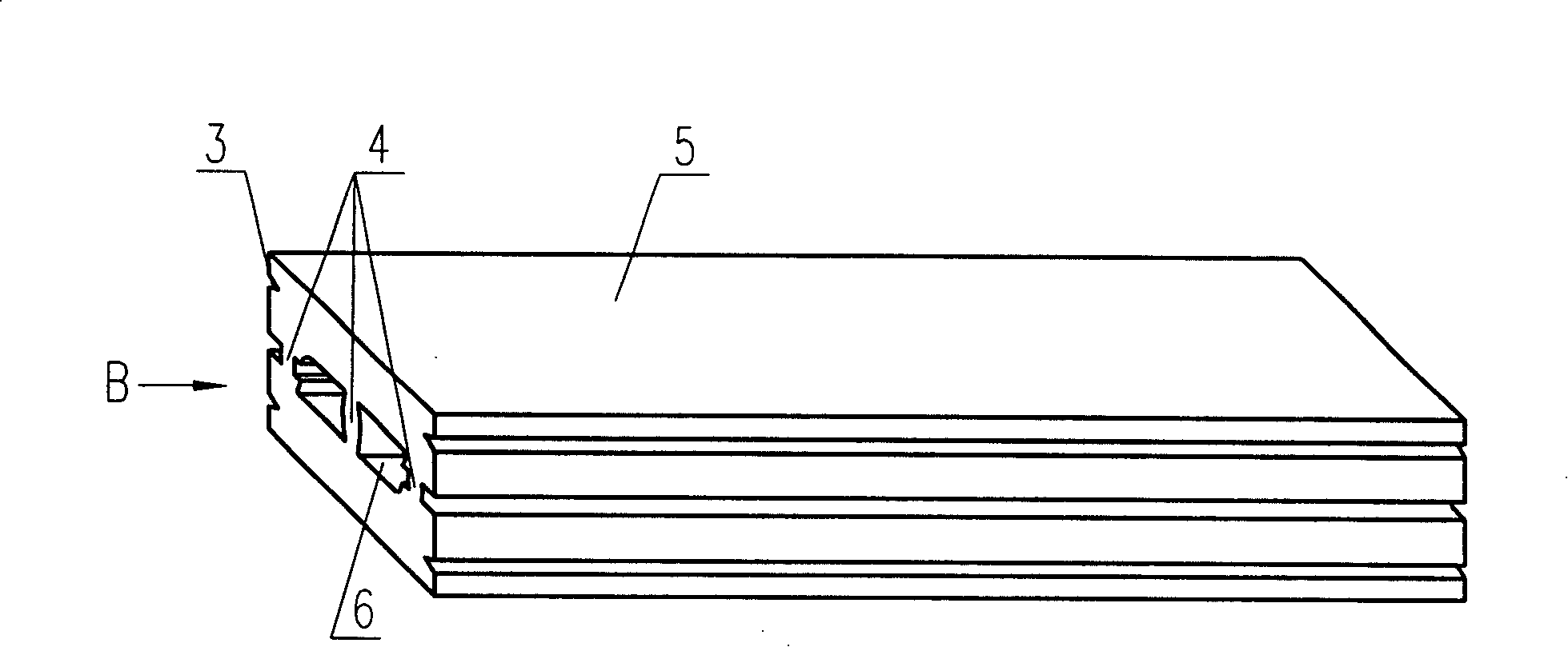 Cleavable brick having a partial natural section and fabrication method thereof