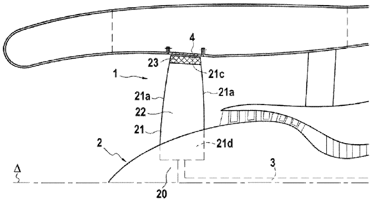 Composite material fan blade integrating large clearance