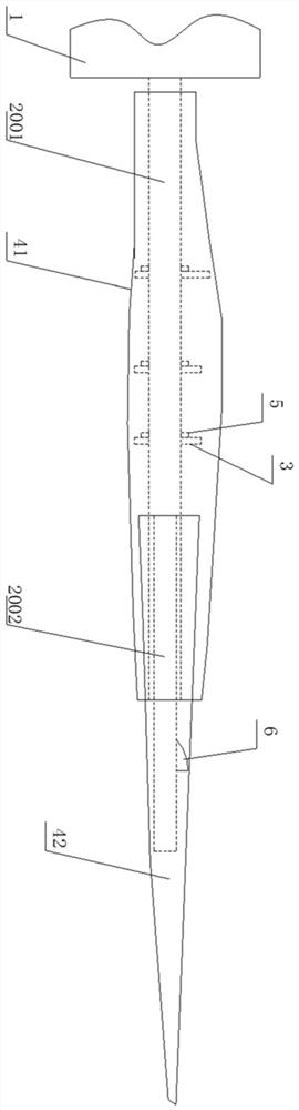 Environment self-adaptive blade and control method thereof