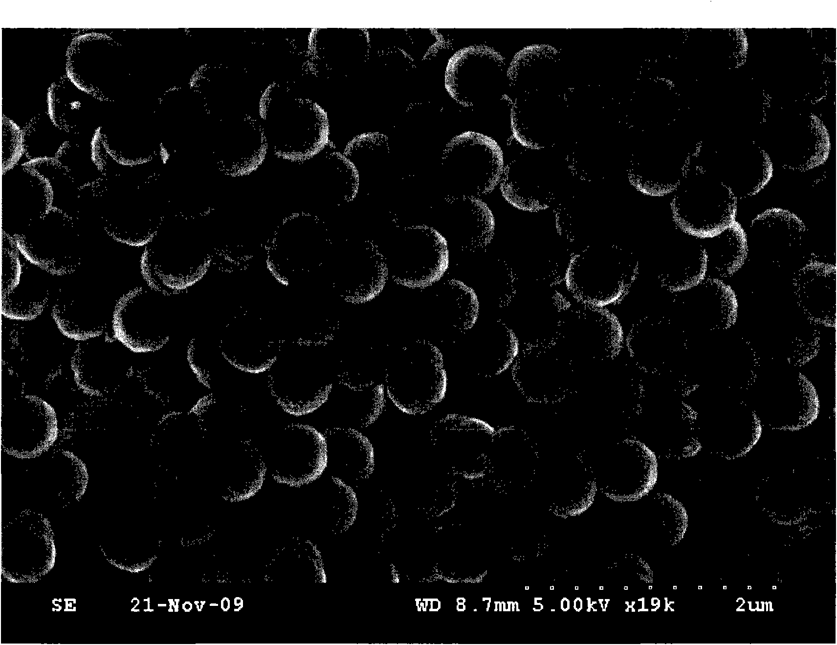 Sensing dielectric film based on molecular imprinting nanospheres as well as preparation method and application thereof