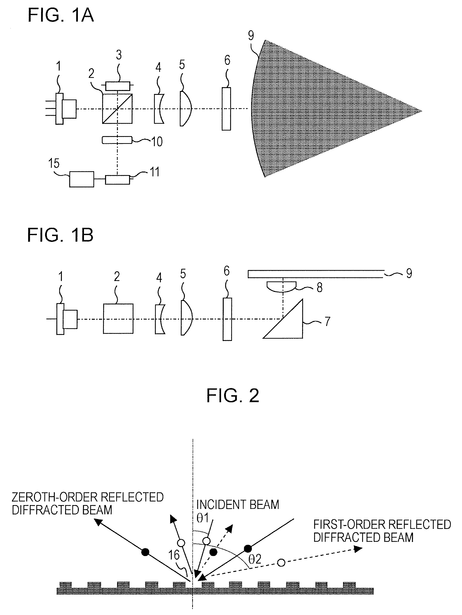 Apparatus for optically recording and reproducing information