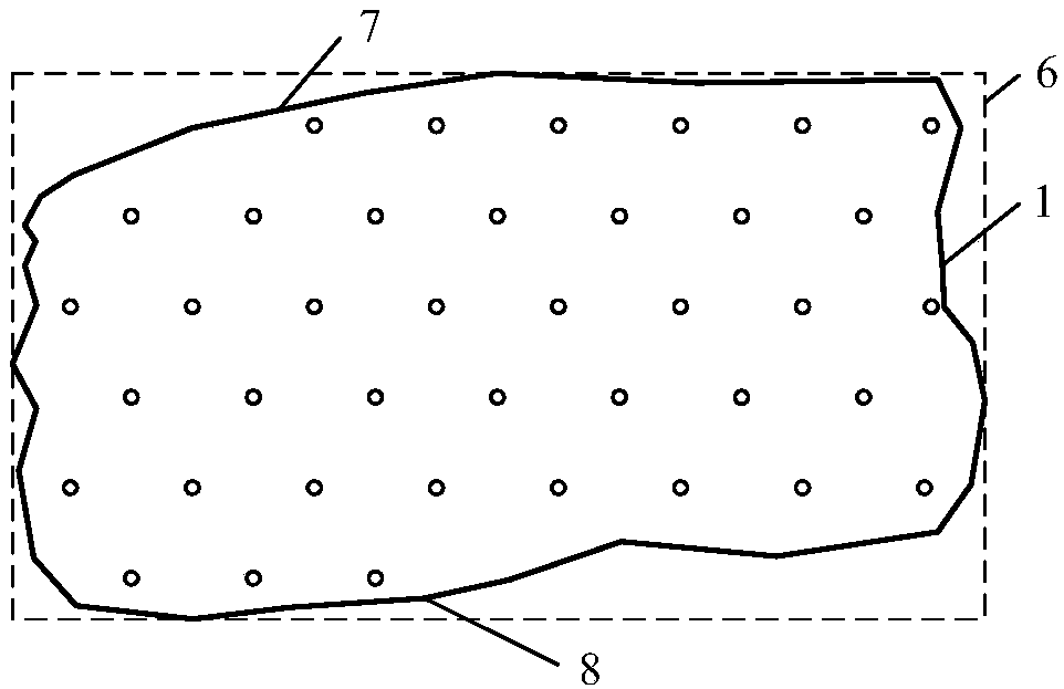 A method for laying holes in step blasting in open-pit mines