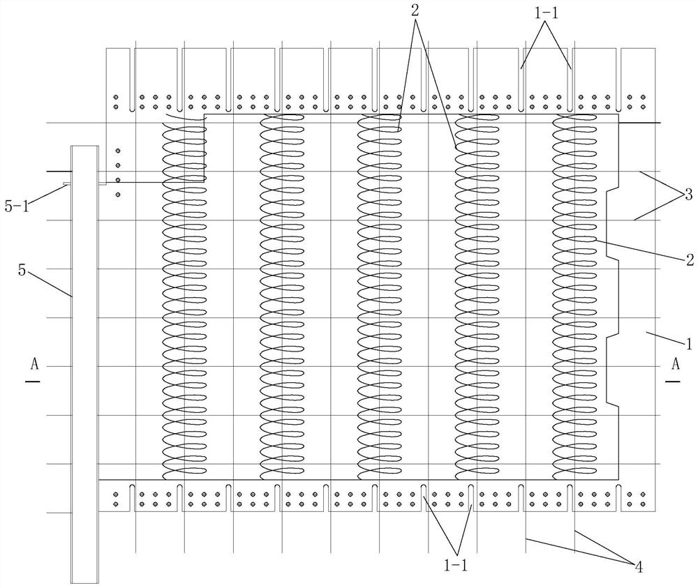 Prefabricated structural system of steel plate concrete shear wall and its construction method