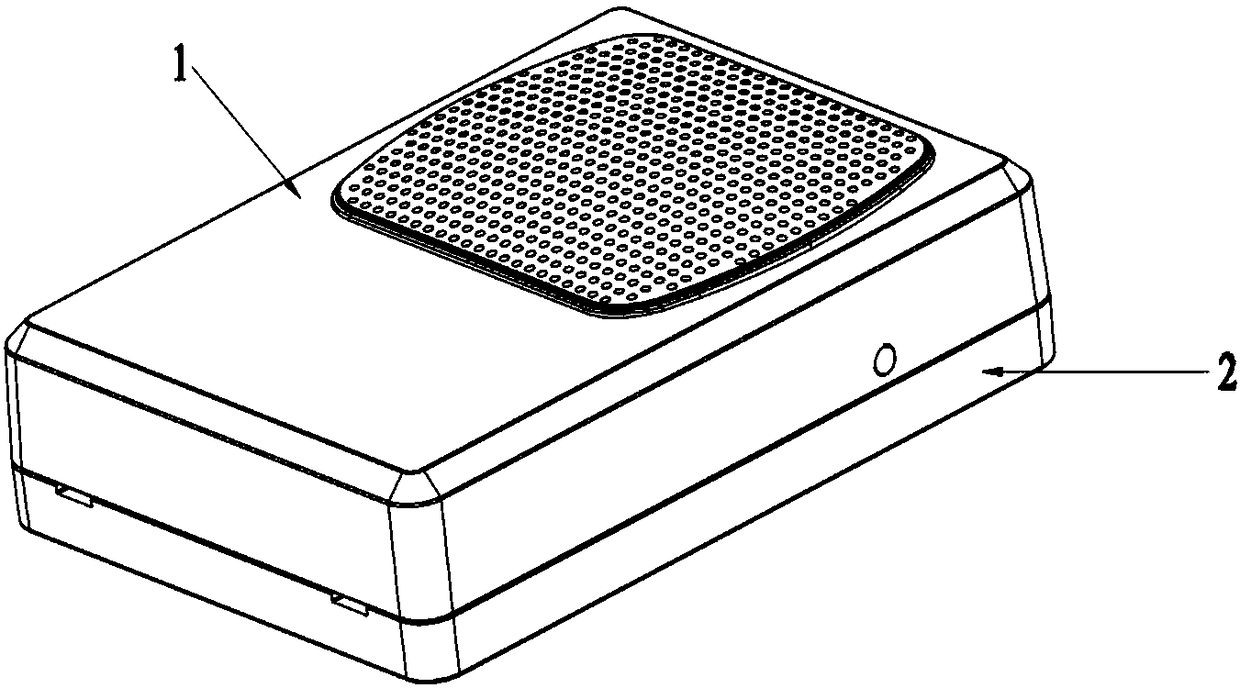 Safety belt alarming device for detecting bus state and realizing method thereof