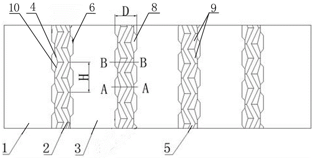 Tire tread pattern provided with stone guard structure