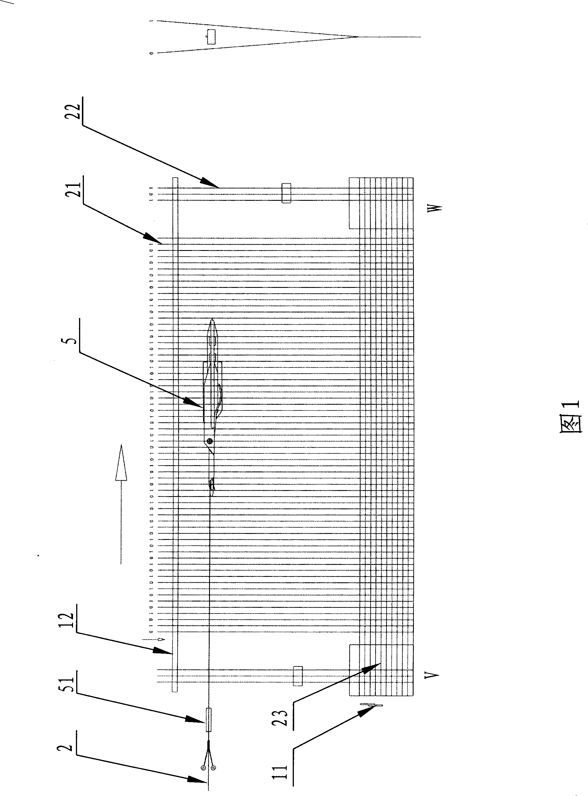Method for economizing material of gripper loom and apparatus thereof