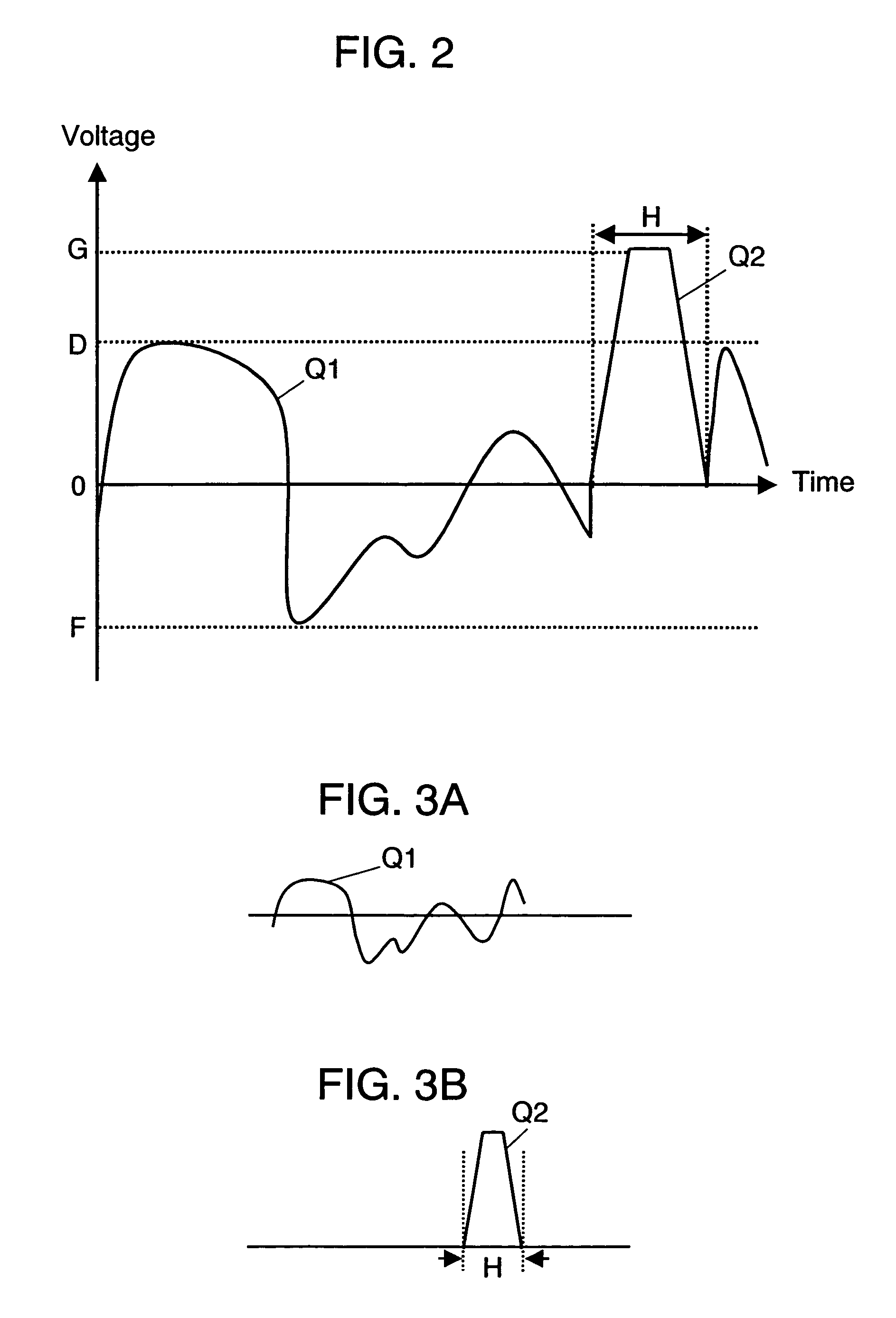 Driving method of piezoelectric actuator, piezoelectric actuator, and disk recording and reproducing apparatus using the same