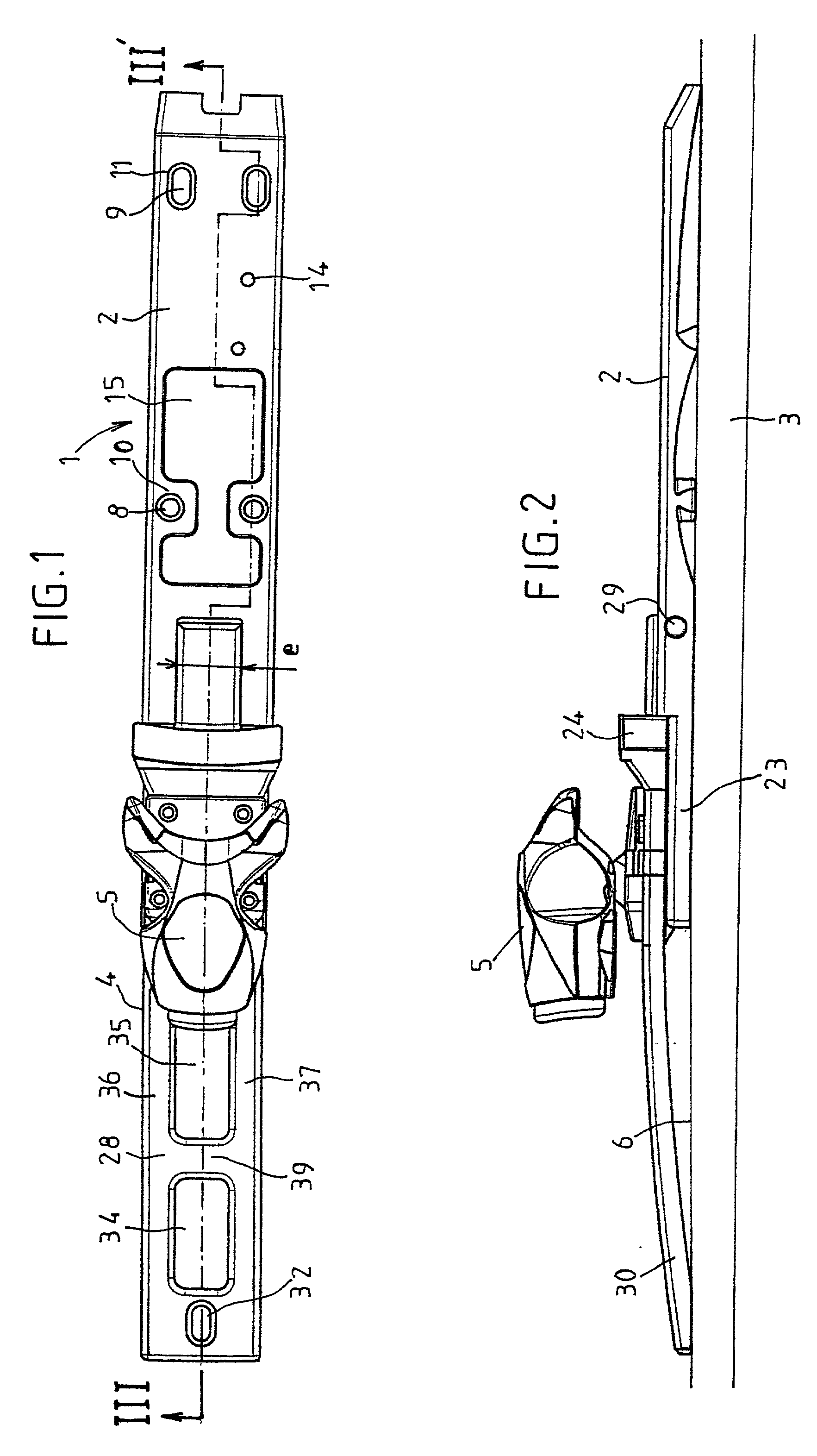 Device for raising at least one binding element used on a board for gliding