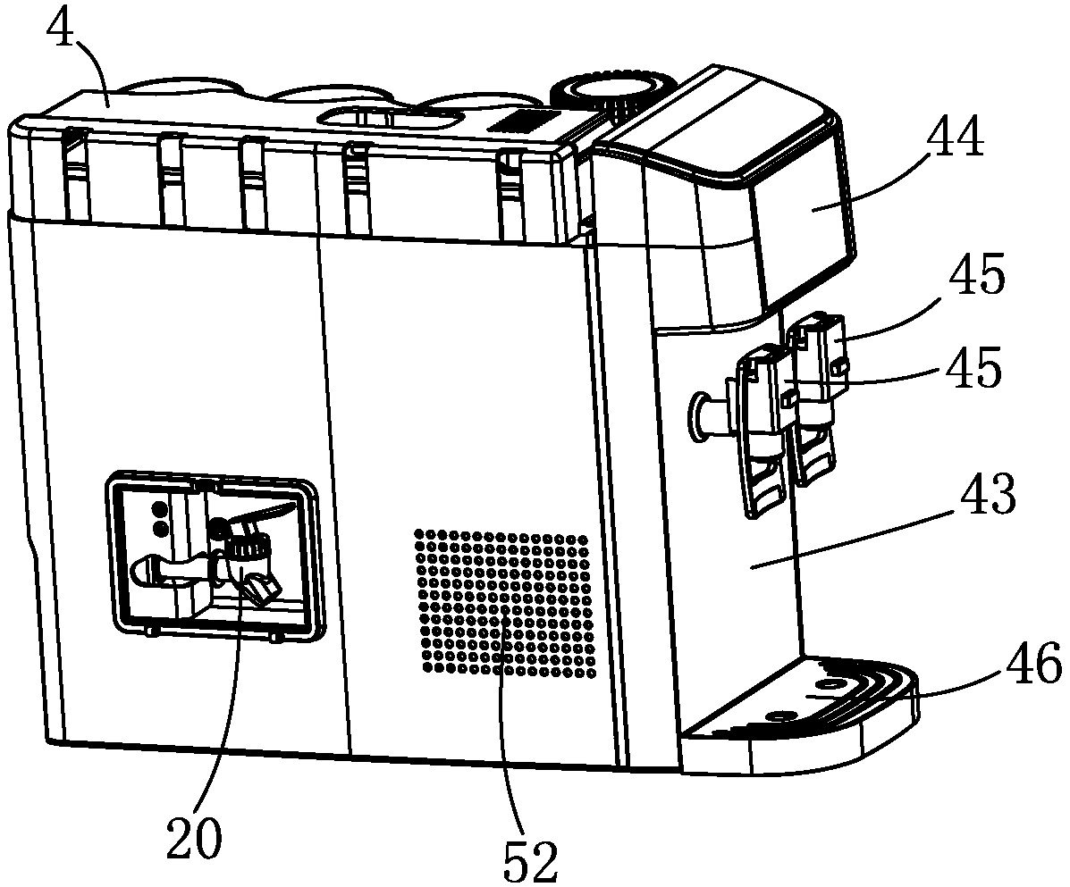 Box-shaped water purifying device for drinking water
