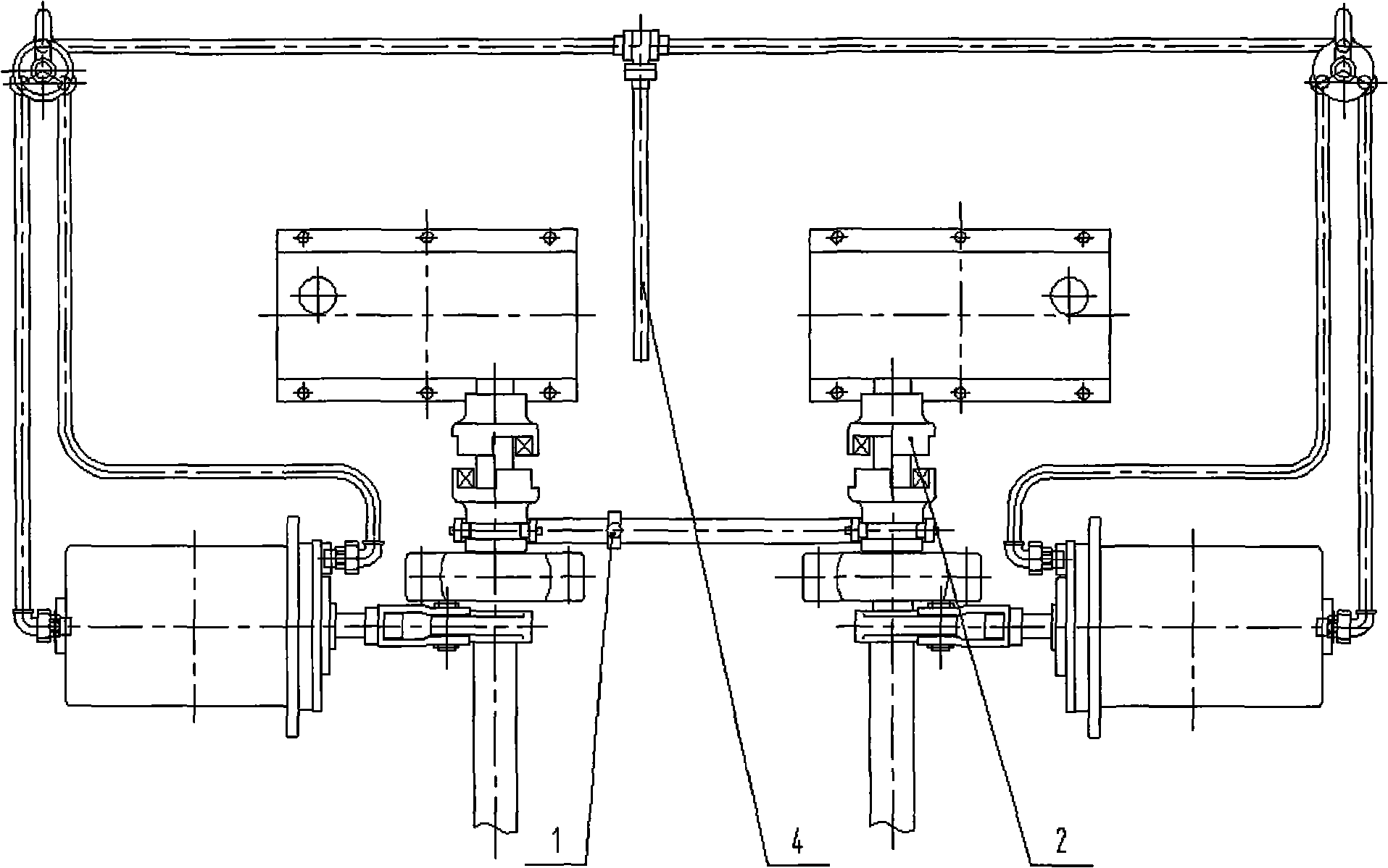 Wind power/manual linkage apparatus for discharge of railway freight transport hopper wagon