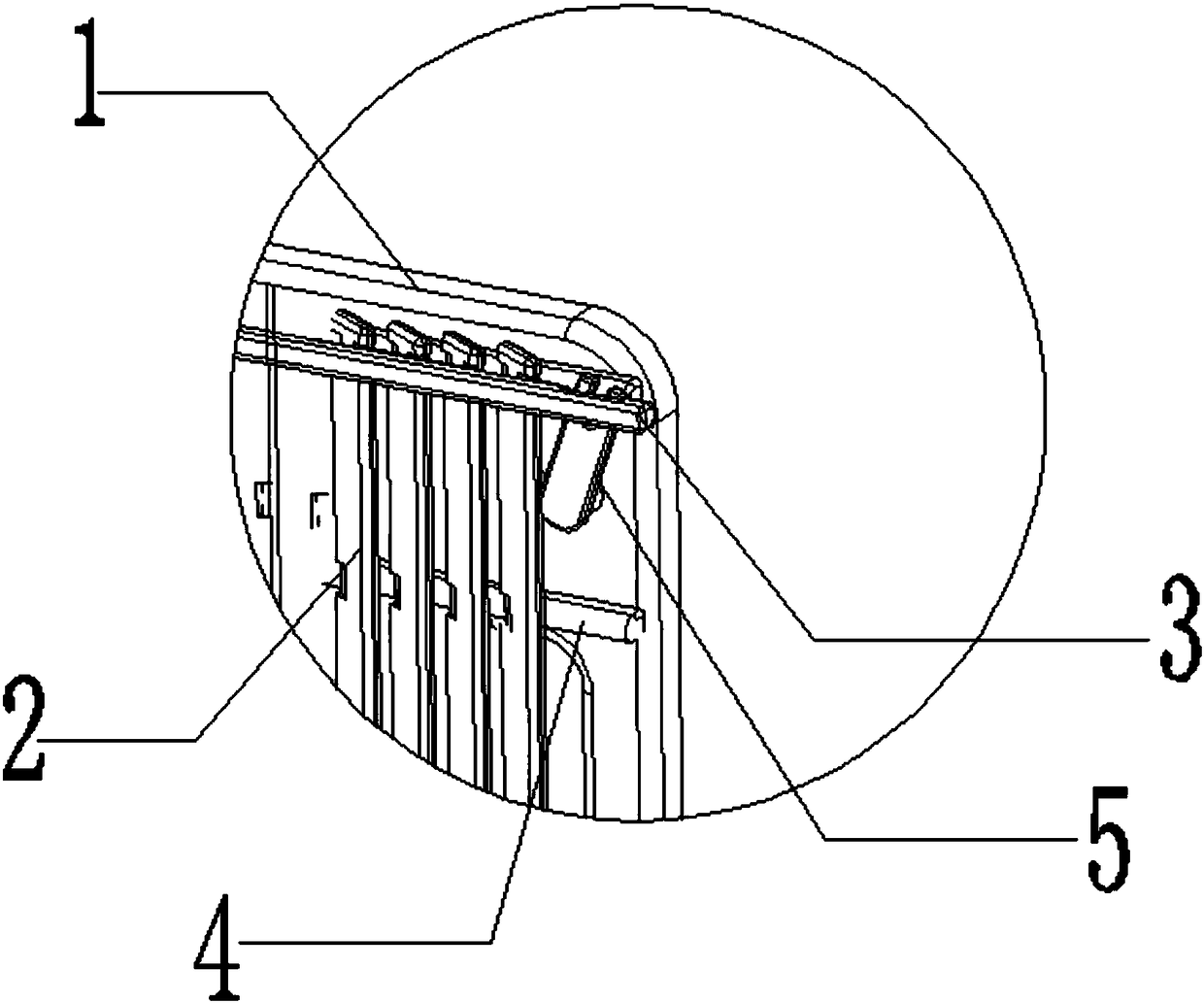 A device, air conditioner and method for preventing cooling fan from reversing