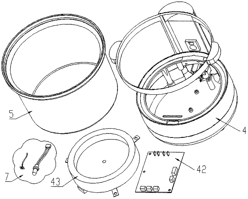Cooking utensil with external detection device