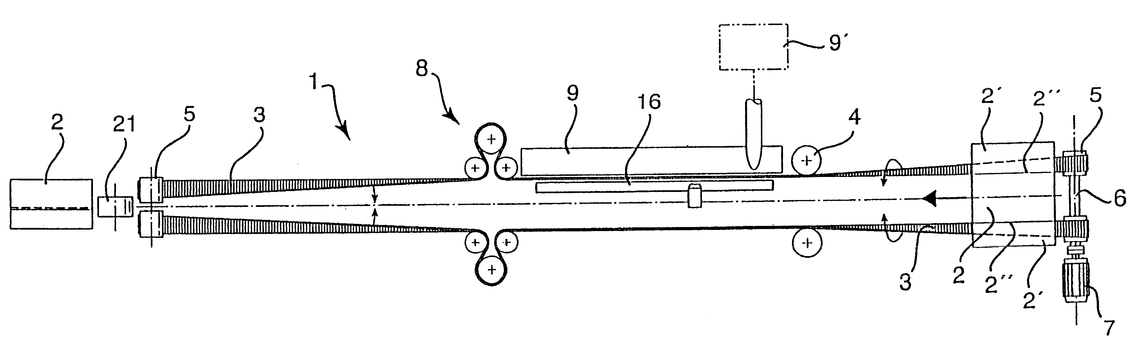 Apparatus for conveying and folding flexible packaging material