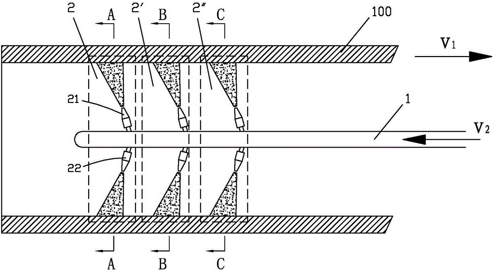 A jet descaling device and method for removing scales on the inner wall of metal pipes