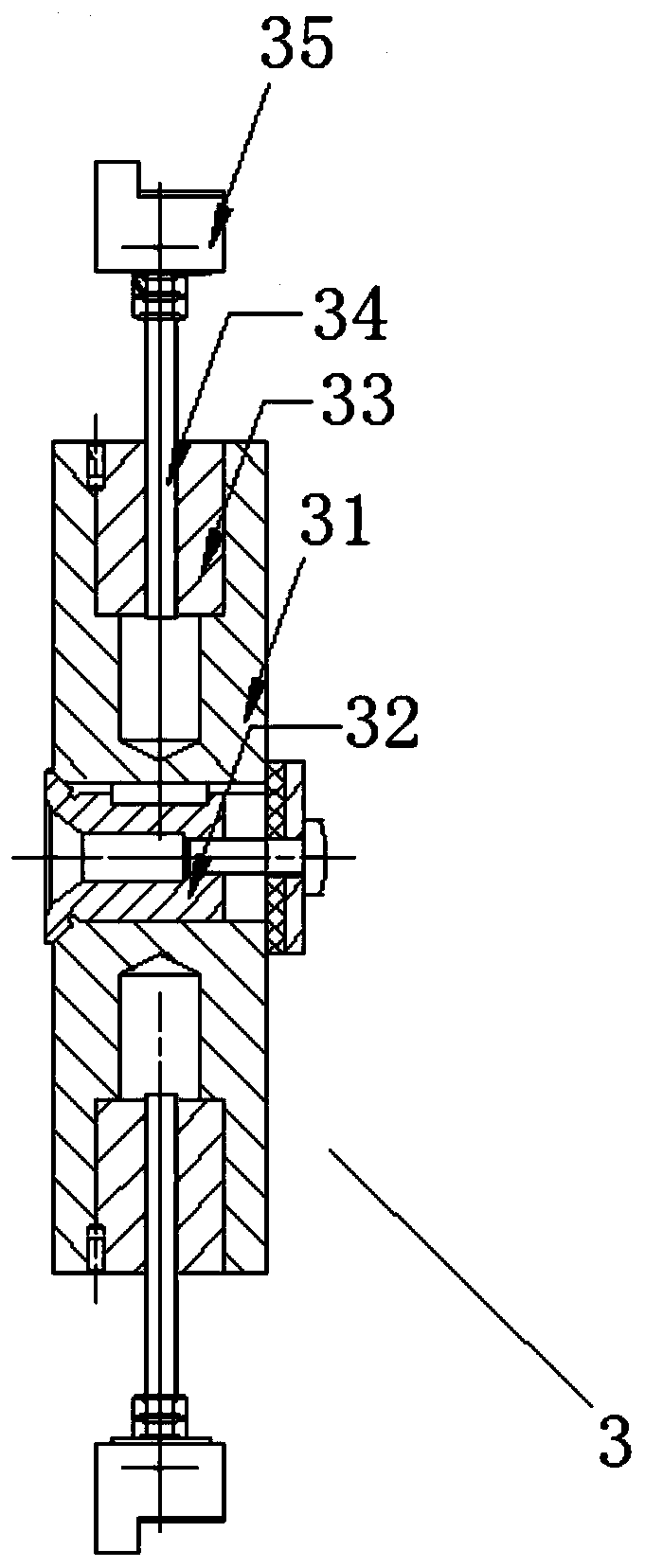 Structure for ensuring requirement for high coaxiality of large-diameter precision pipe body workpiece and method