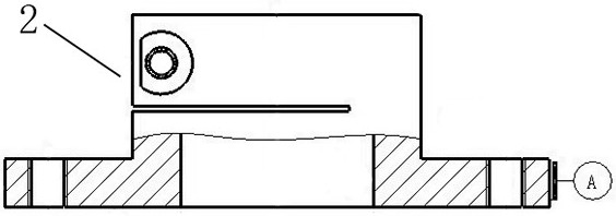 A device and method for detecting backlash in a spiral bevel gear assembly