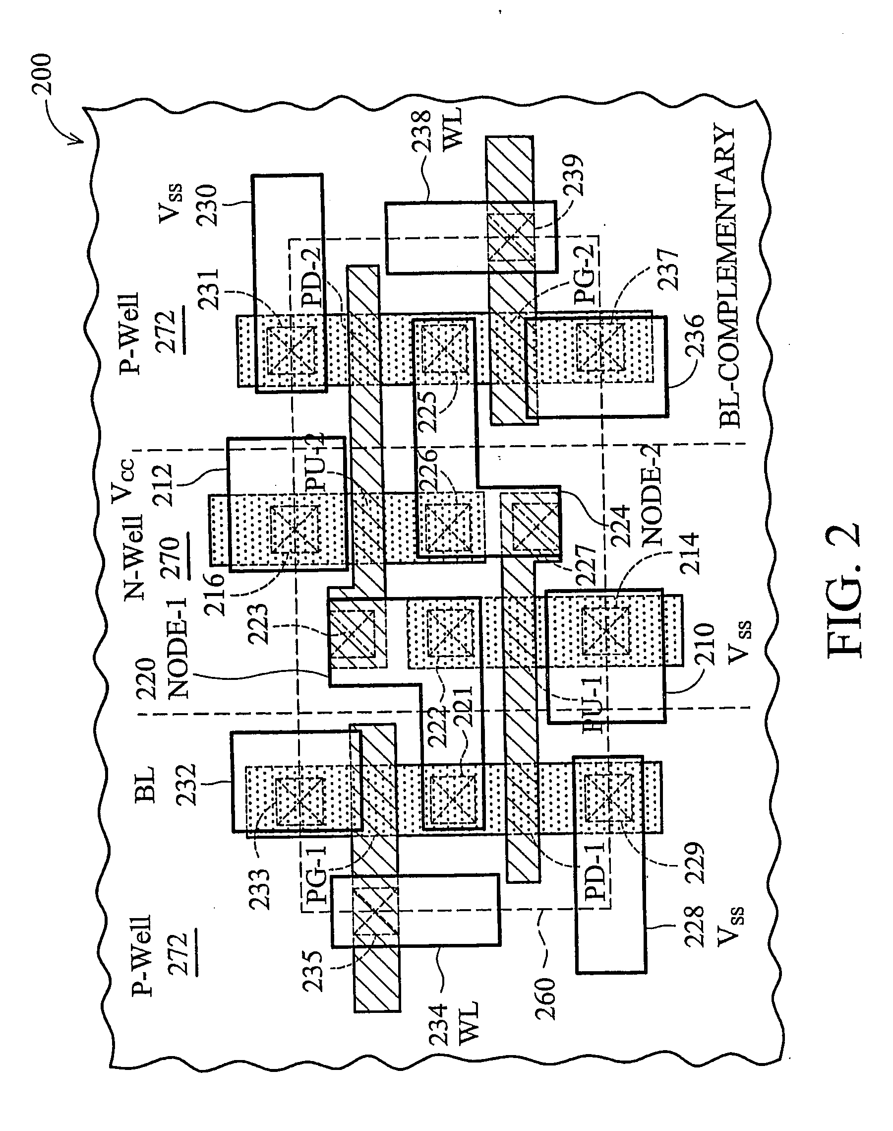 Memory array structure with strapping cells