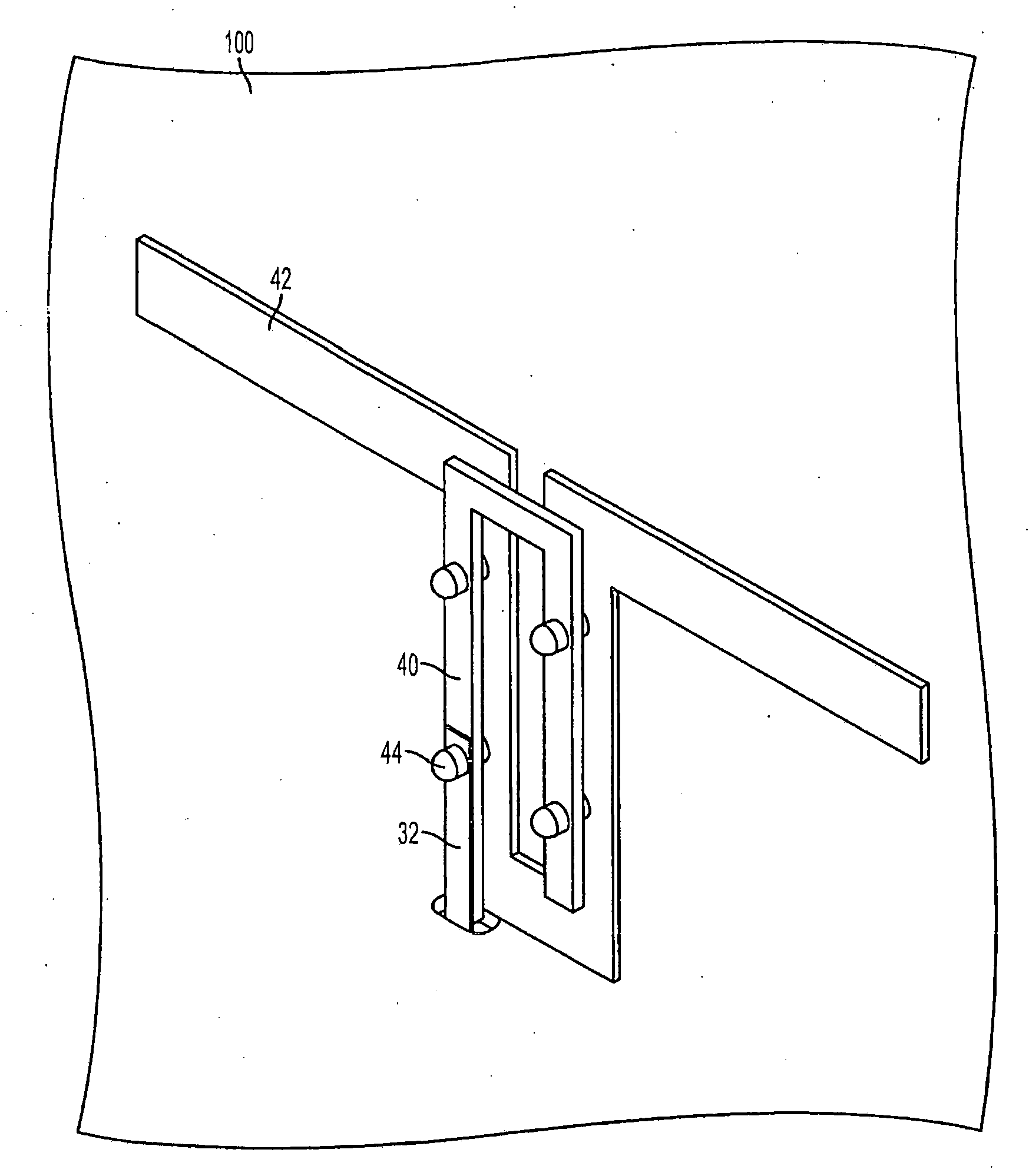 Dual capacitively coupled coaxial cable to air microstrip transition
