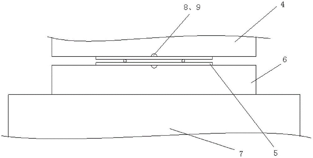 Device and method for detecting thermal migration performance of interconnected welding spots