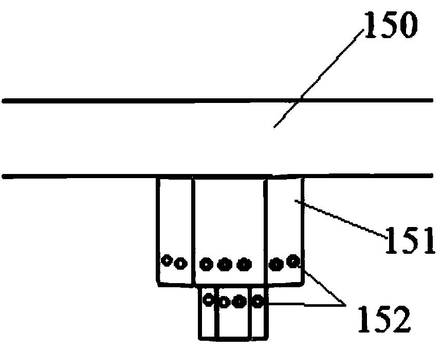 Spraying device capable of recovering pesticide and control method thereof