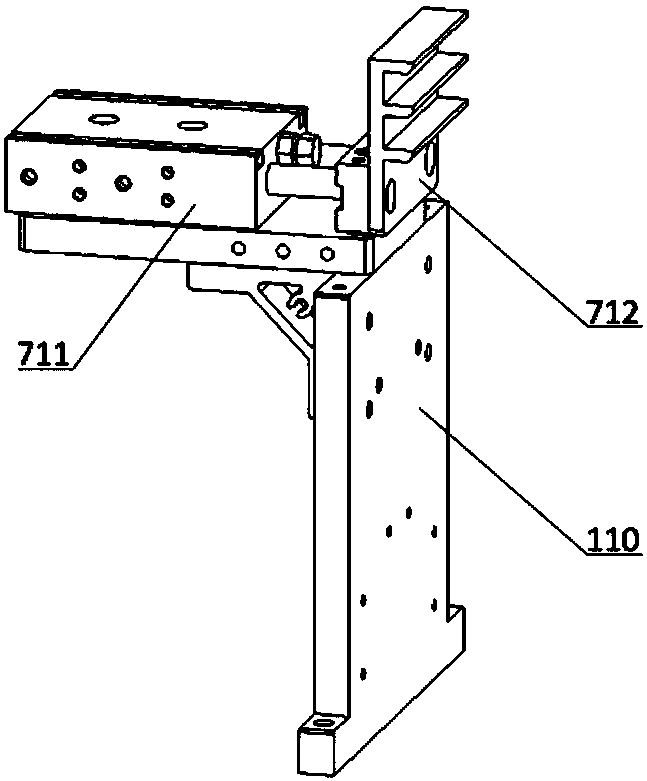 Automatic feeding and discharging device for material trays