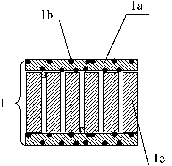 Diaphragm and method for preparing composite electrode couple by utilizing diaphragm
