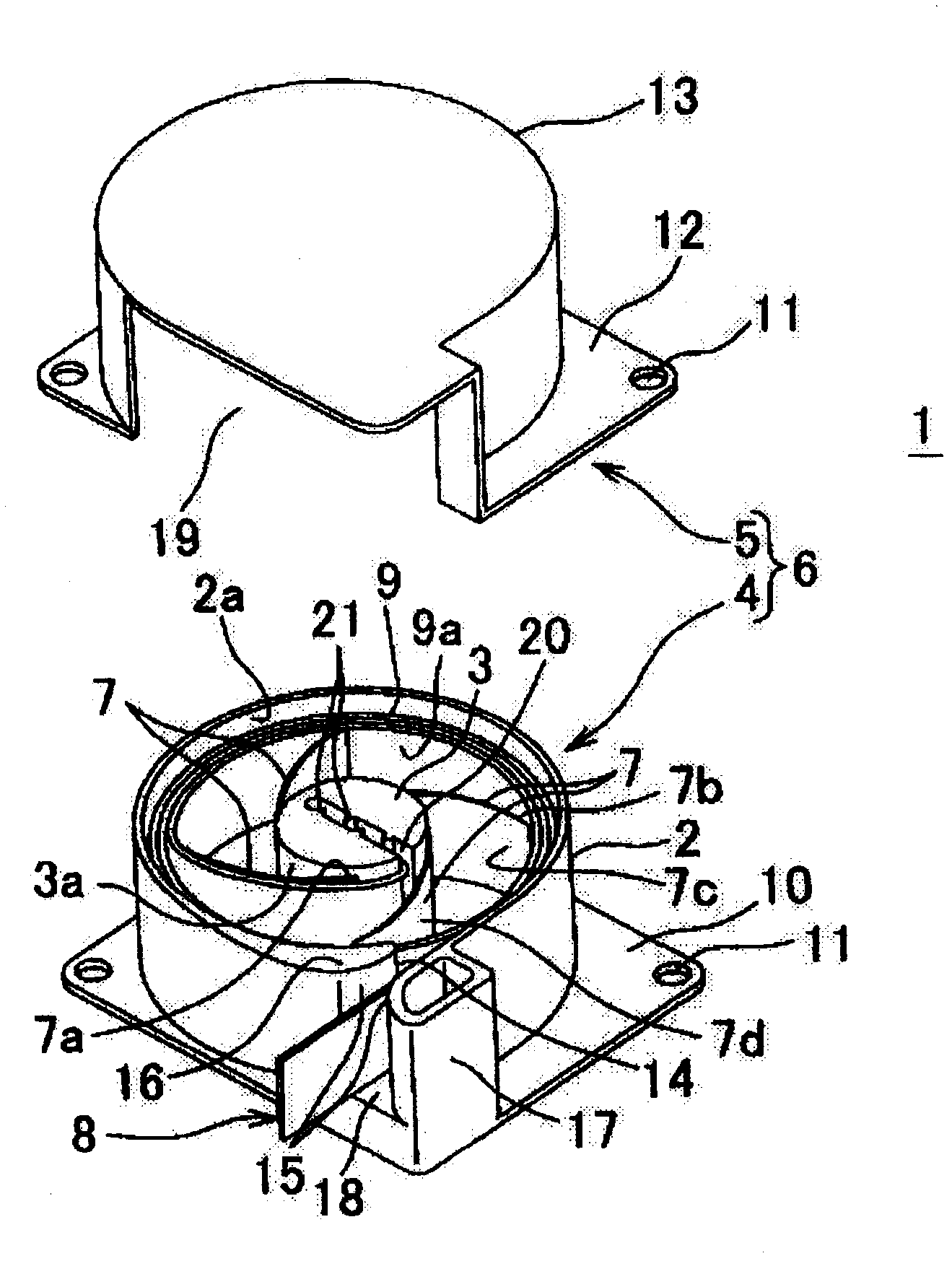 Electric power supplying device and harness routing structure using the same