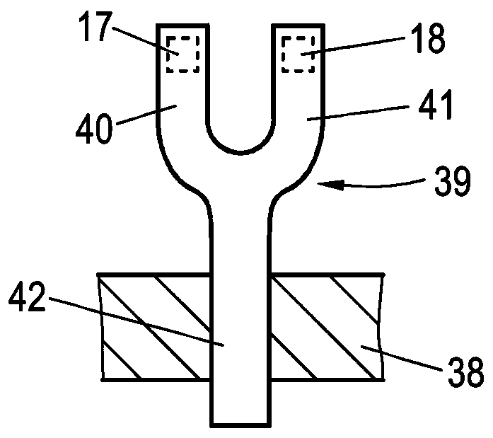 Measuring device for determining fluid variable